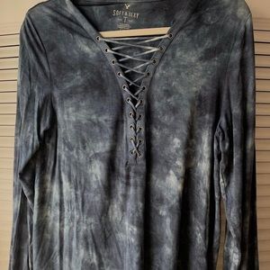 Large American Eagle long sleeve shirt